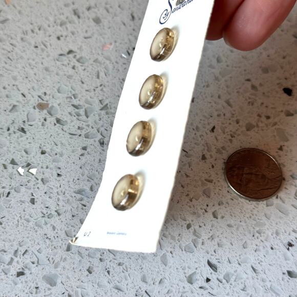 4 NEW on card Vintage 50s Buttons By Schwanda Round 2 Hole Flat 3/5" Translucent - Picture 4 of 5
